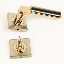 Load image into Gallery viewer, Linda Rosetta Door Handle