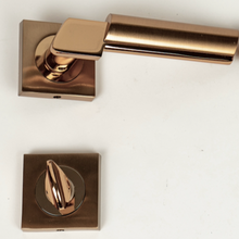 Load image into Gallery viewer, Linda Rosetta Door Handle
