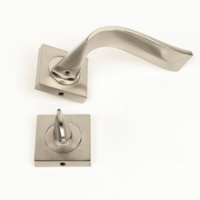 Load image into Gallery viewer, Pinar Rosetta Door Handle