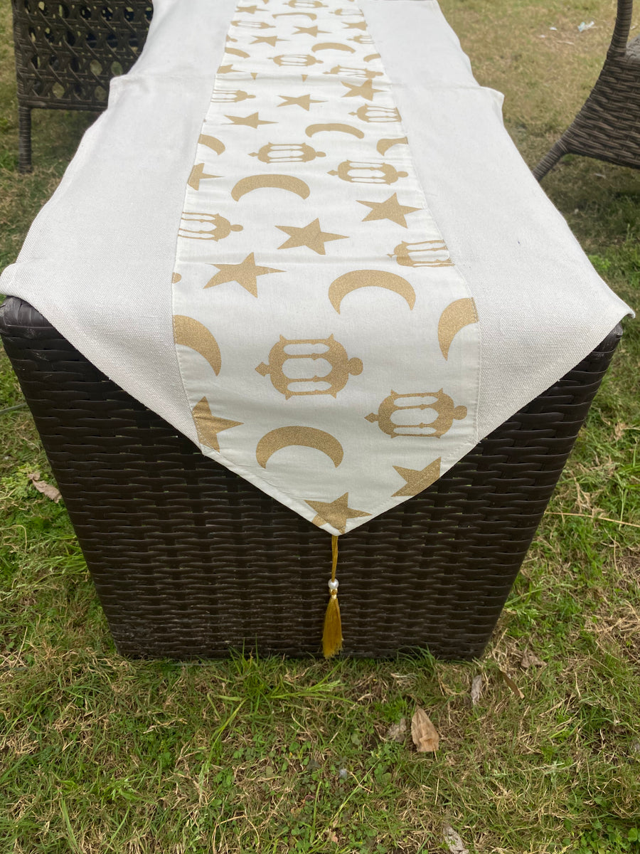Tovaglia Runner Ramadan 13,8×70,87 Pollici – Nero E Oro, Decorazione Islamica Per La Tavola!