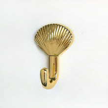 Load image into Gallery viewer, Shell Hook 7371
