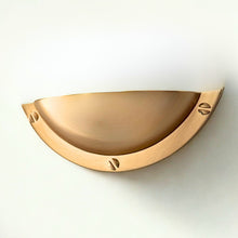 Load image into Gallery viewer, Drawer Knob 7216
