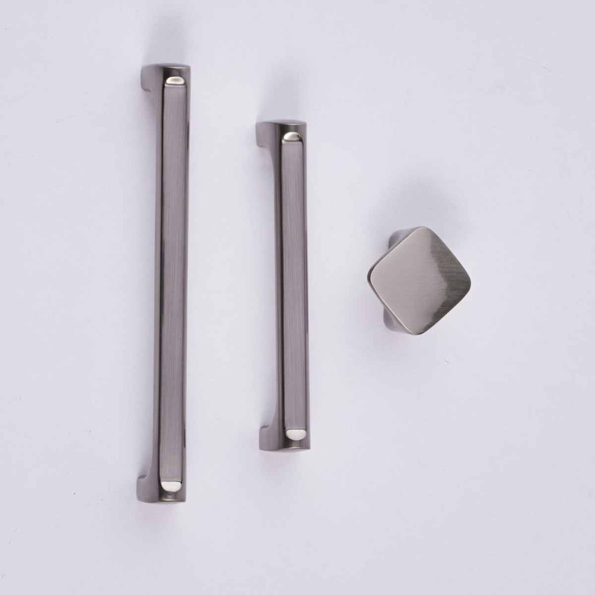 Modern Square Bar Cabinet Handle – 8161