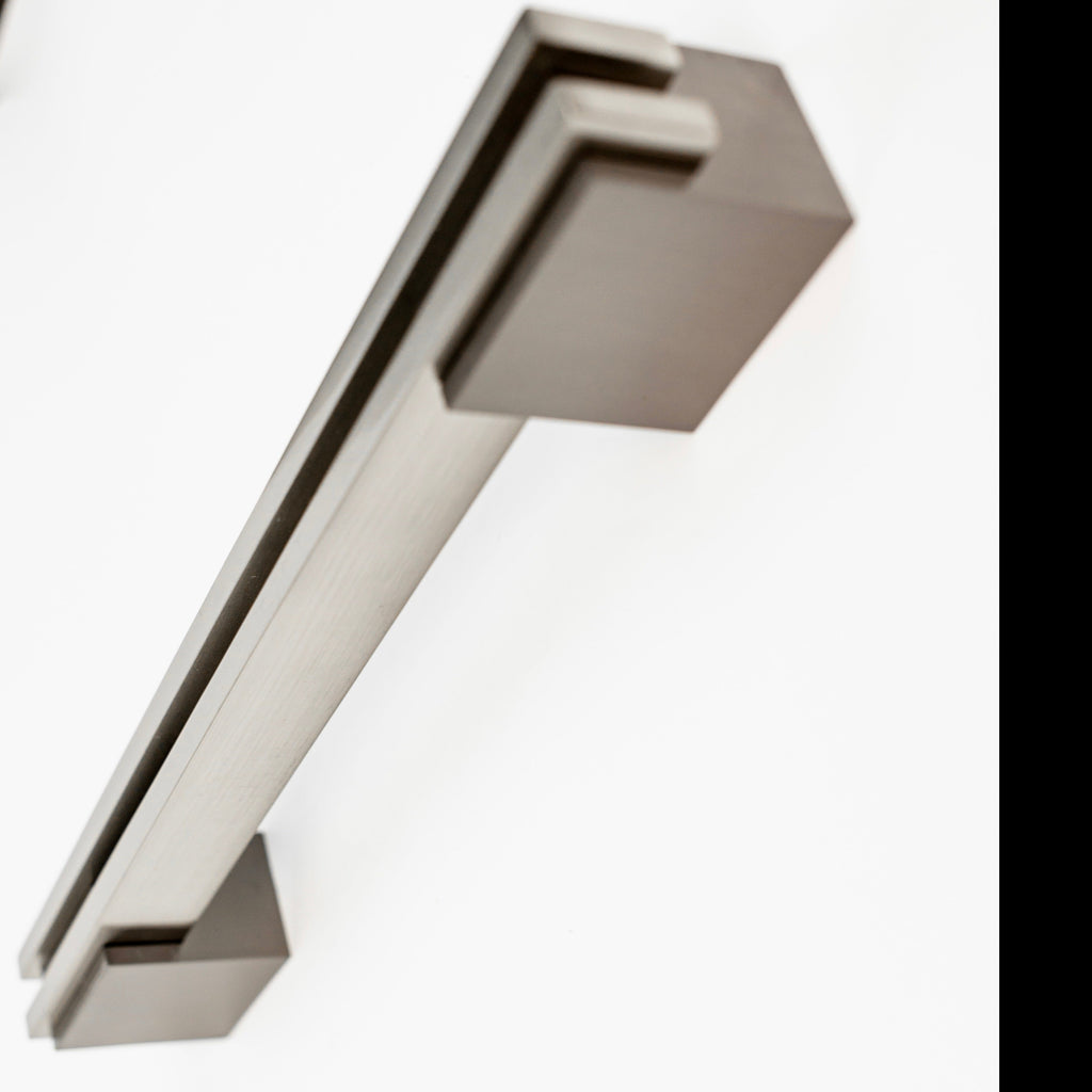 IKIZ Door Pull