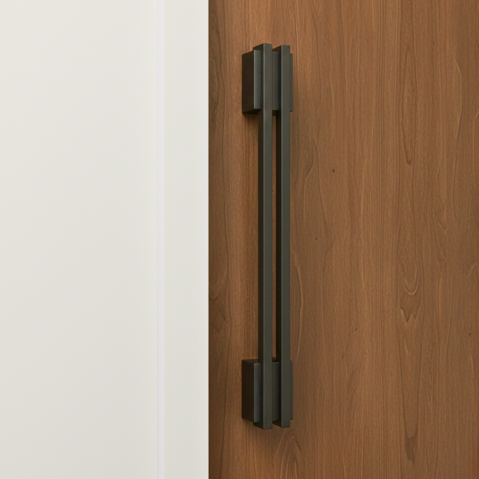 IKIZ Door Pull