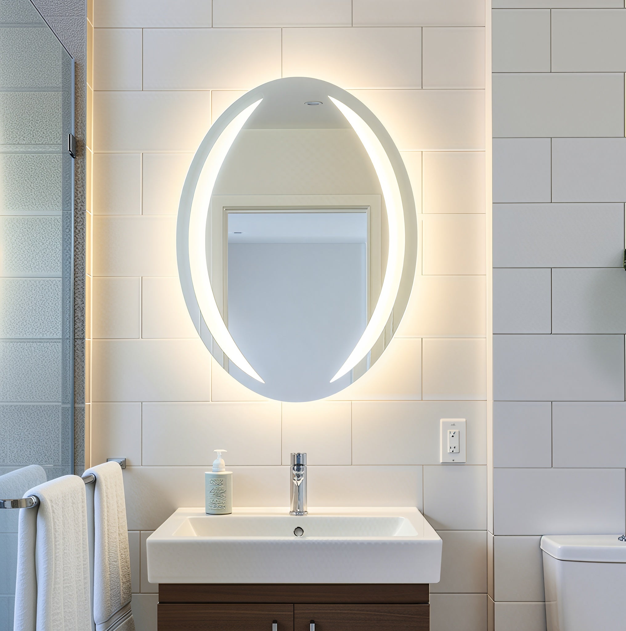 مرآة بيضاوية LED