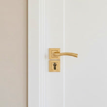 Load image into Gallery viewer, Makro Rosetta Cylinder Door Handle
