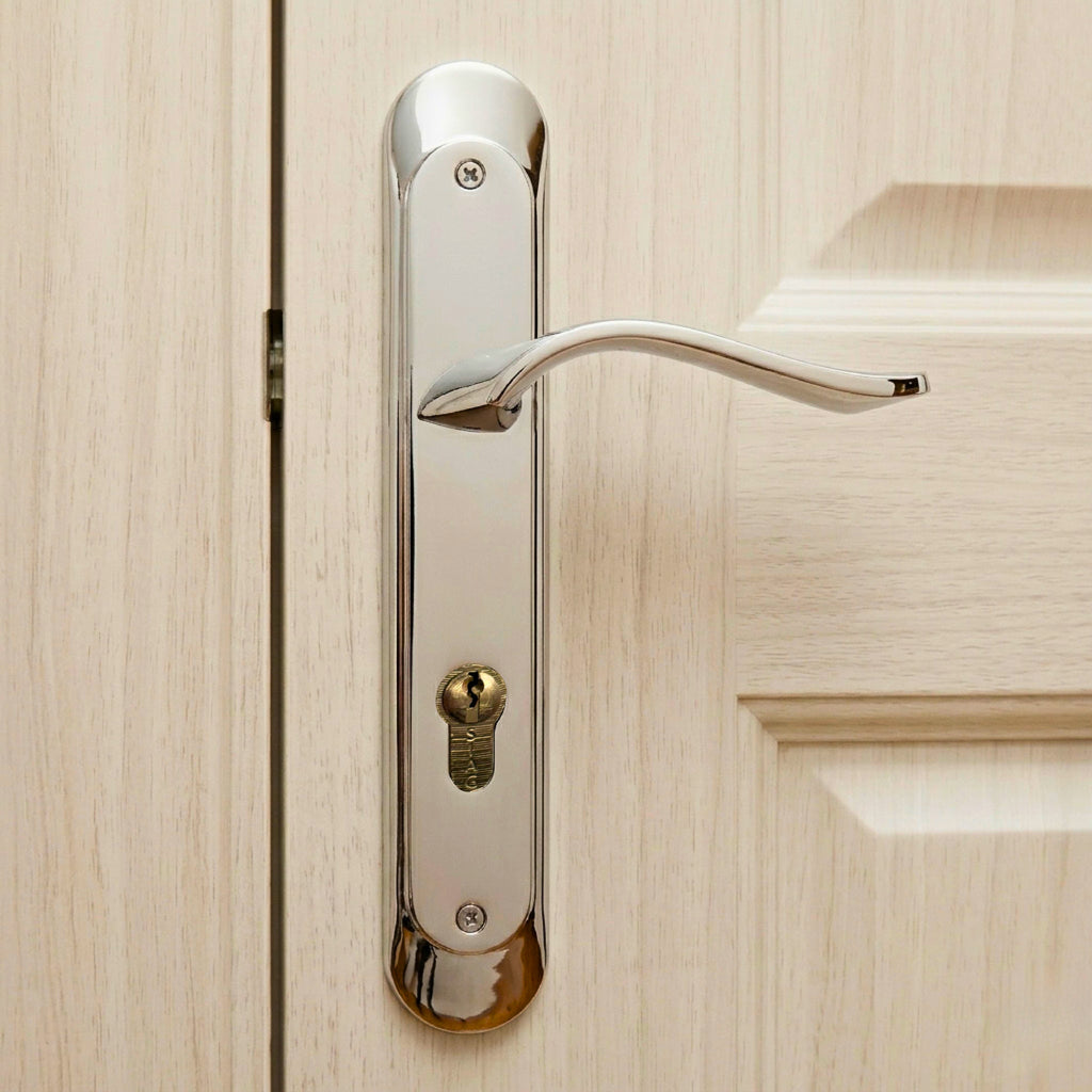 Pinar Door Handle
