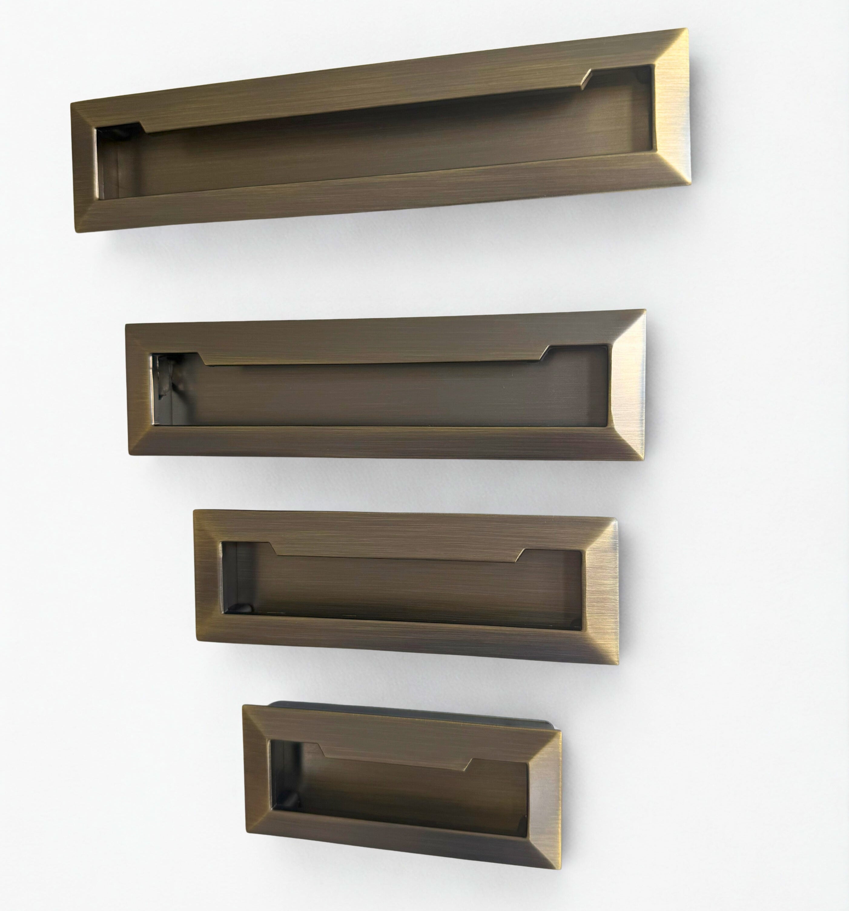 Recessed Cabinet Handle – 8007