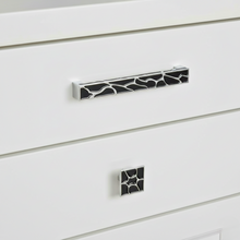 Load image into Gallery viewer, Pull Handle 01465
