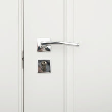 Load image into Gallery viewer, Rosetta Copper Door Handle 1631
