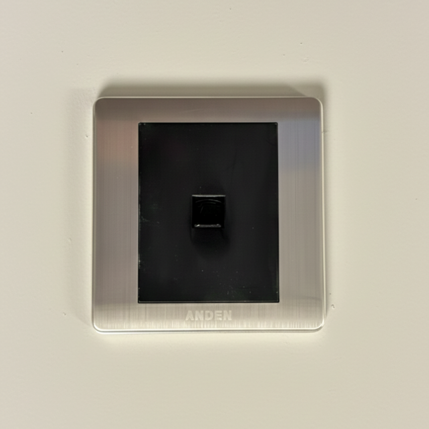 Anden Telephone Socket E9A-19