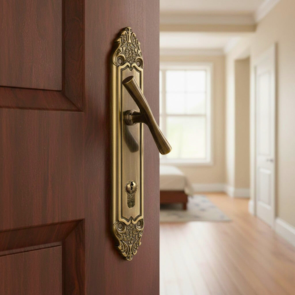 Hazal 1/2 Cylinder Door Handle Classic