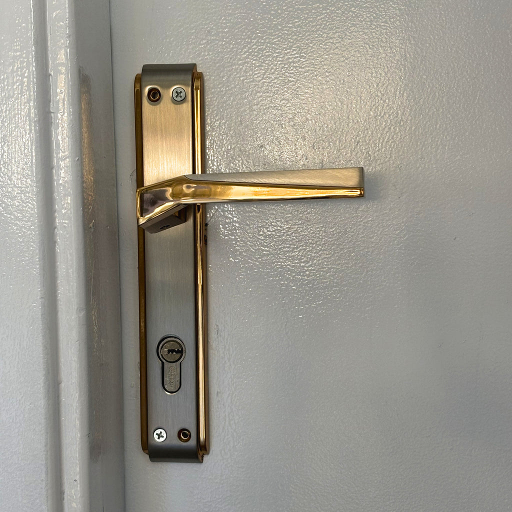 Yildiz Door Handle