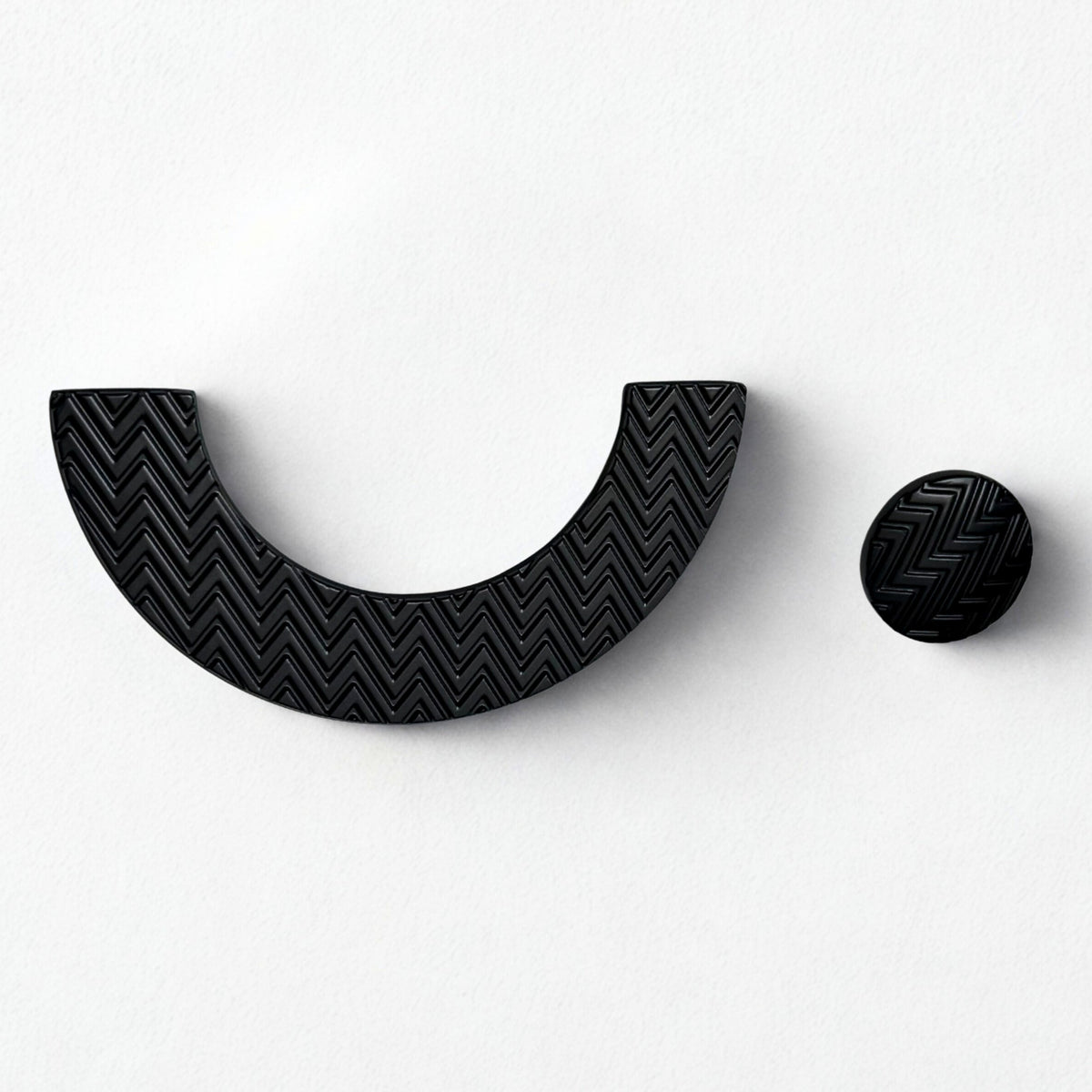 Half-Moon Cabinet Handle – 50598