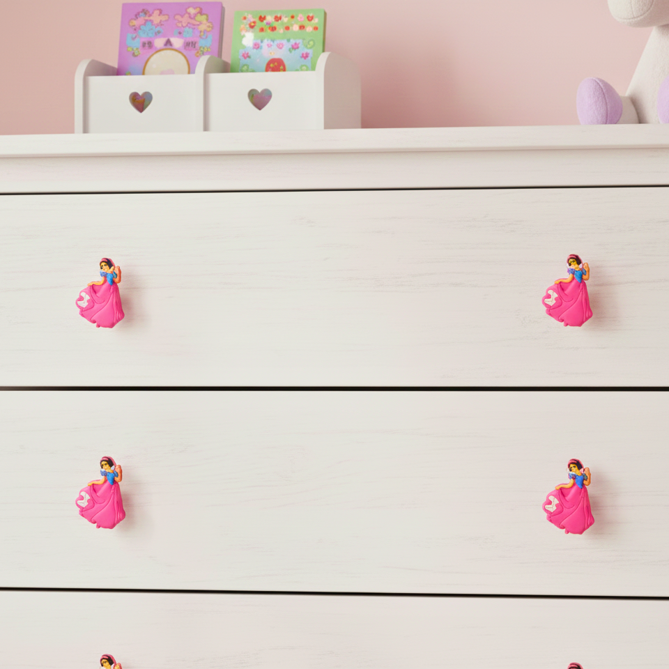 Snow White Cabinet Knob H04295