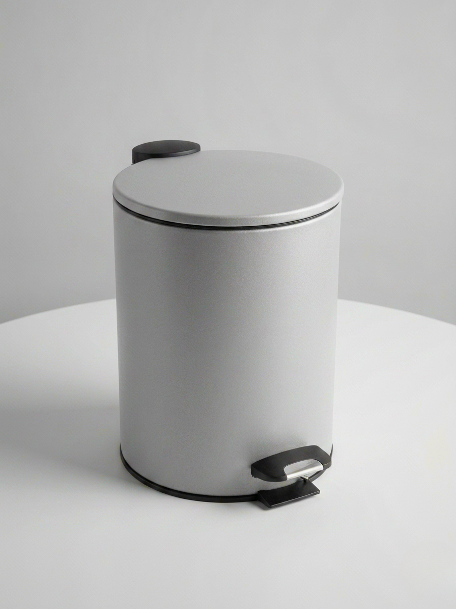 Soft-Close Pedal Bin 5L – Classic