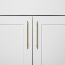 Load image into Gallery viewer, Cabinet Pull Handle 2721
