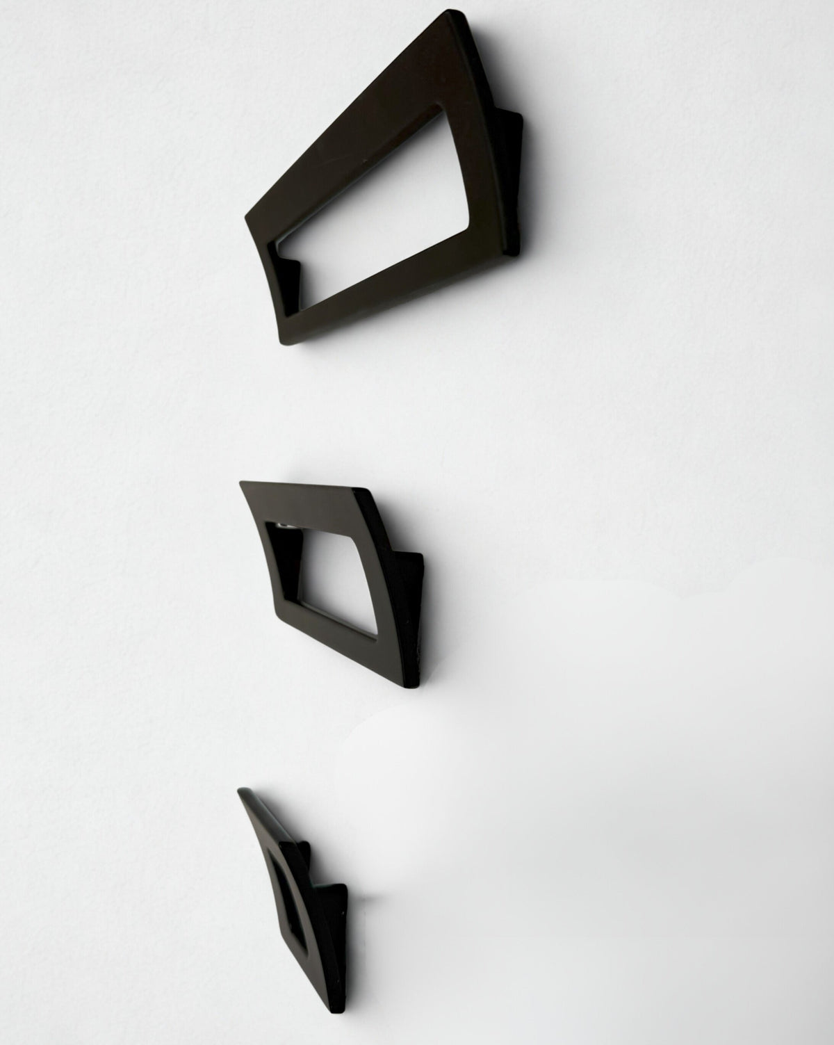 Geometric Frame Cabinet Handle – 8032