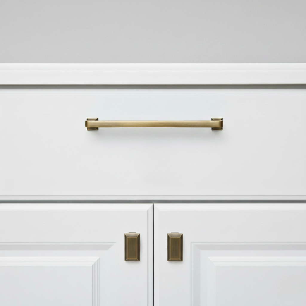 Square Bar Cabinet Handle – M3325