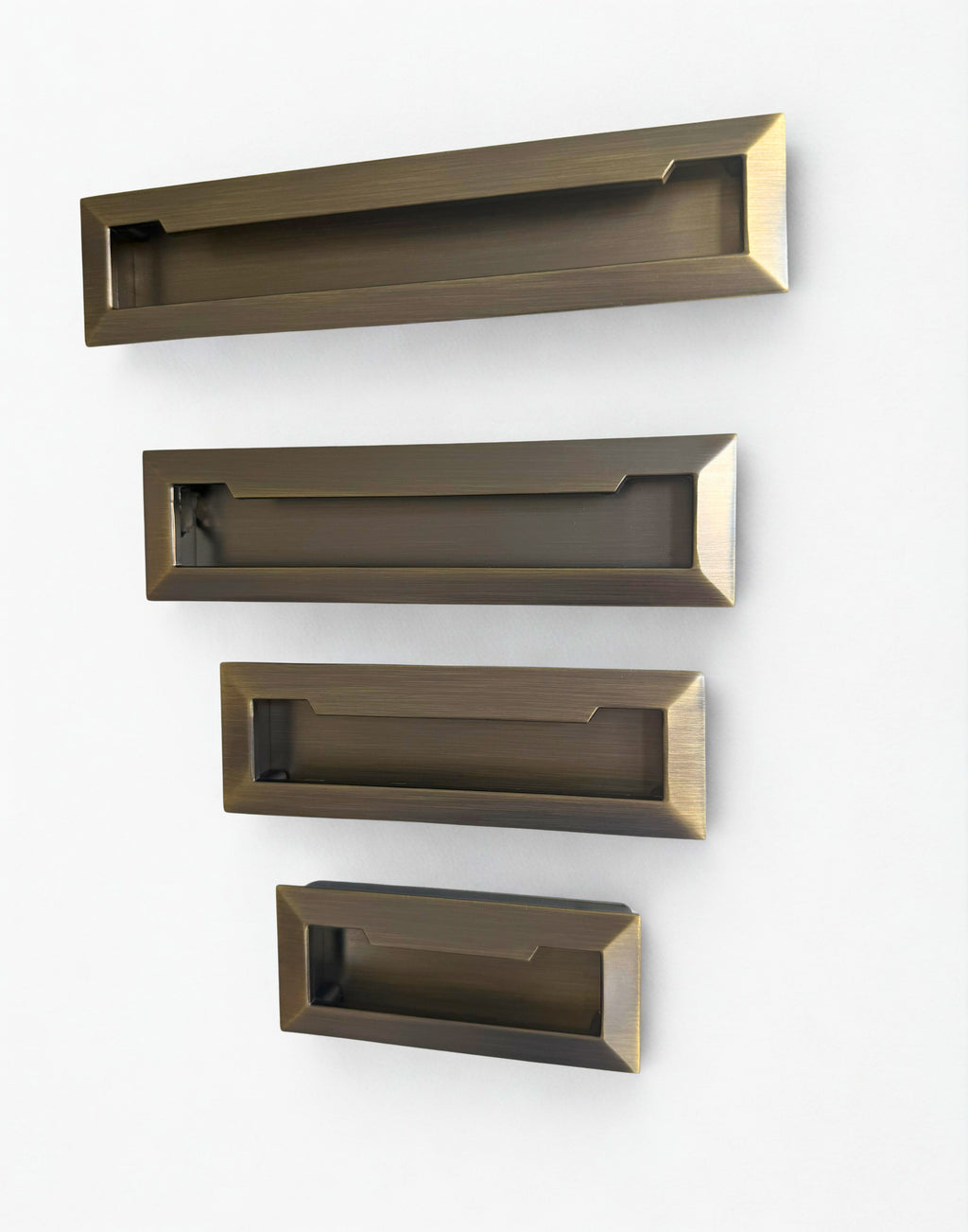 Recessed Cabinet Handle – 8007