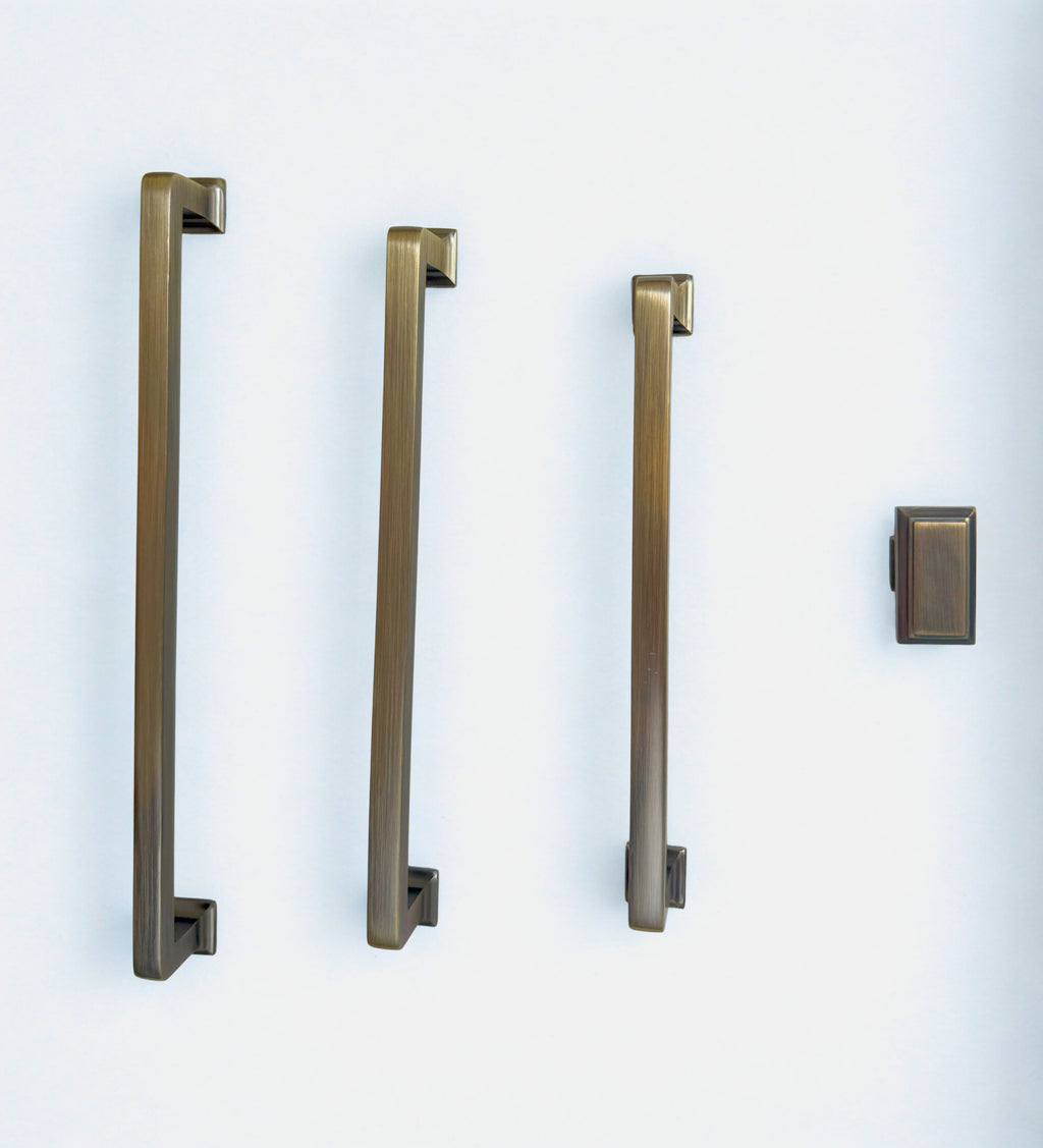 Square Bar Cabinet Handle – M3325