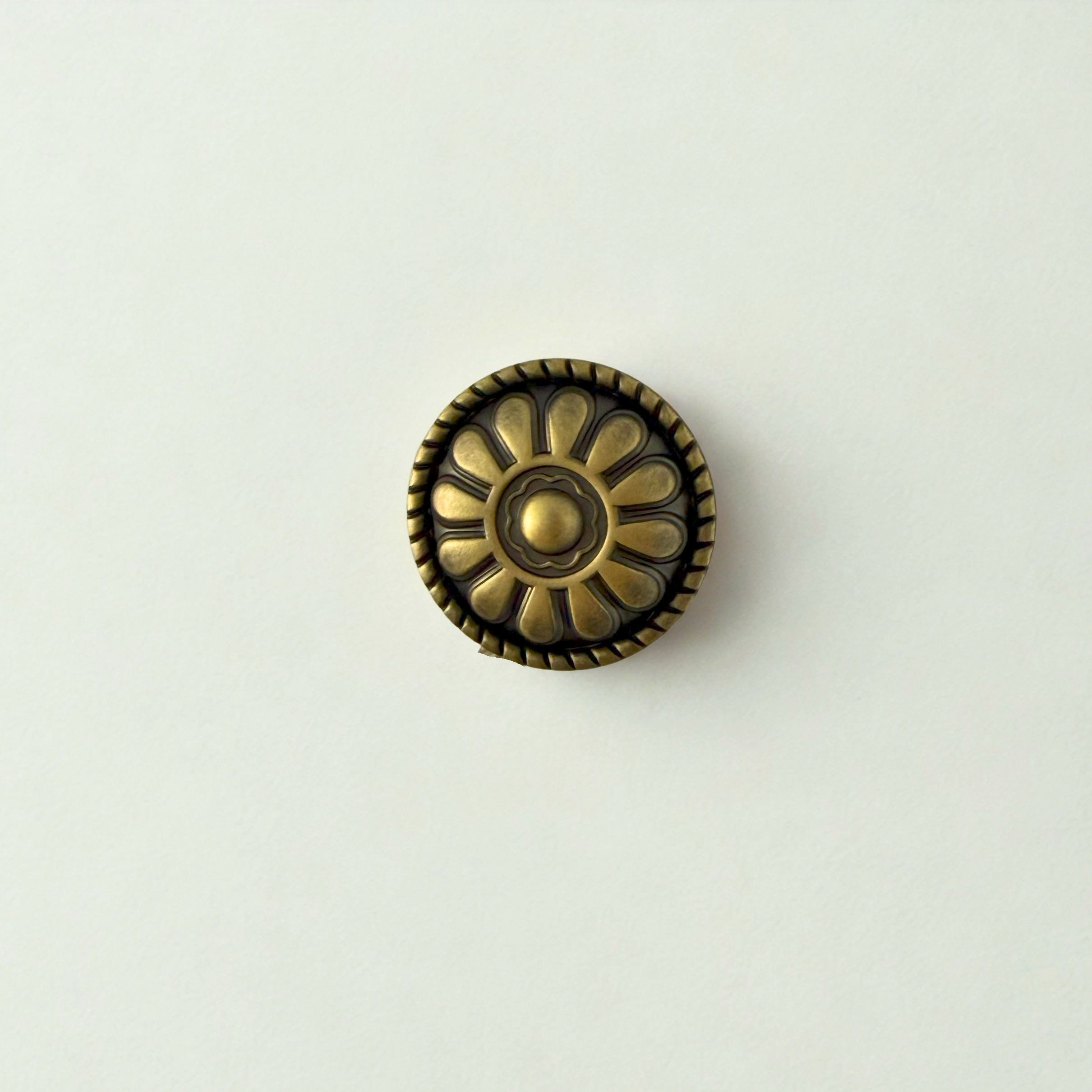 Vintage Floral Cabinet Knob – Y1020