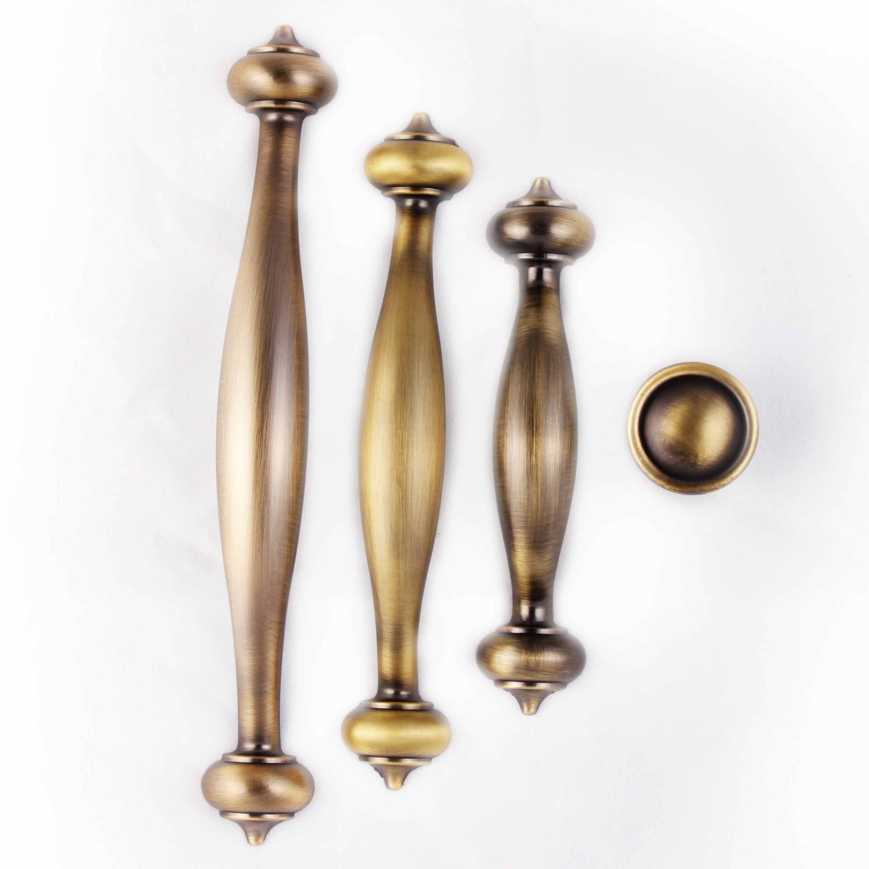 Vintage Tapered Cabinet Handle – 06431v