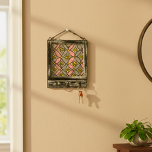 Load image into Gallery viewer, Key Holder
