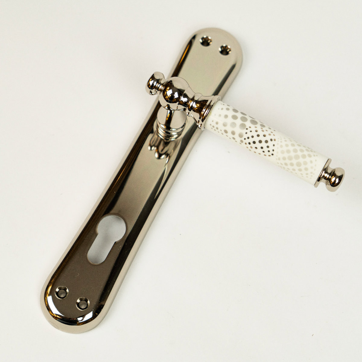 Yakut Door Handle