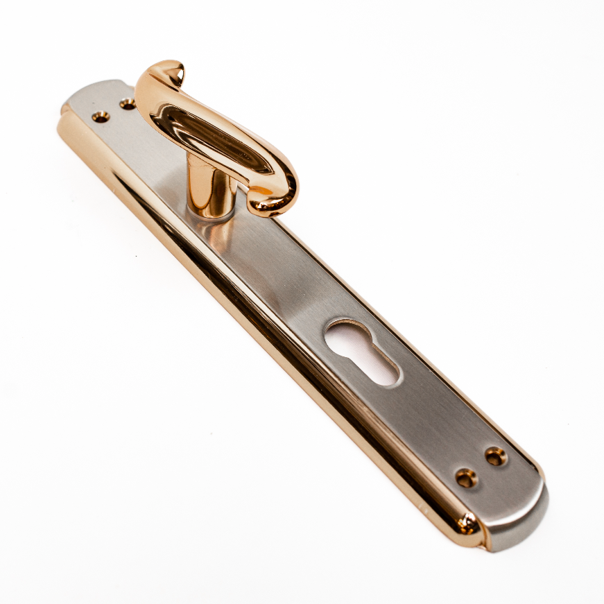 Urve 1/2 Cylinder Door Handle