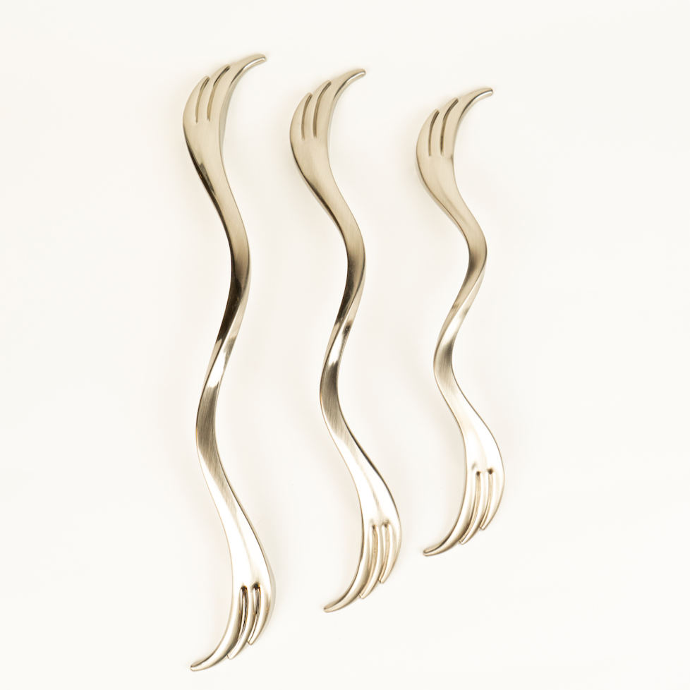 Wave Cabinet Handle – X01588