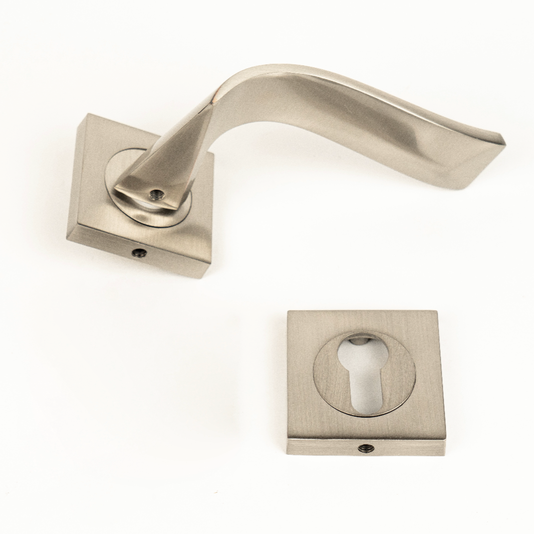 Pinar Rosetta Door Handle