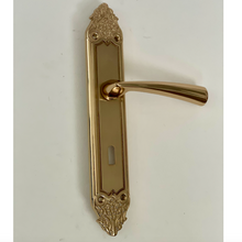 Load image into Gallery viewer, Hazal Door Handle Classic
