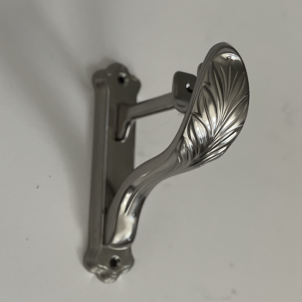 Single Leaf Curtain Rod Bracket – 22 mm