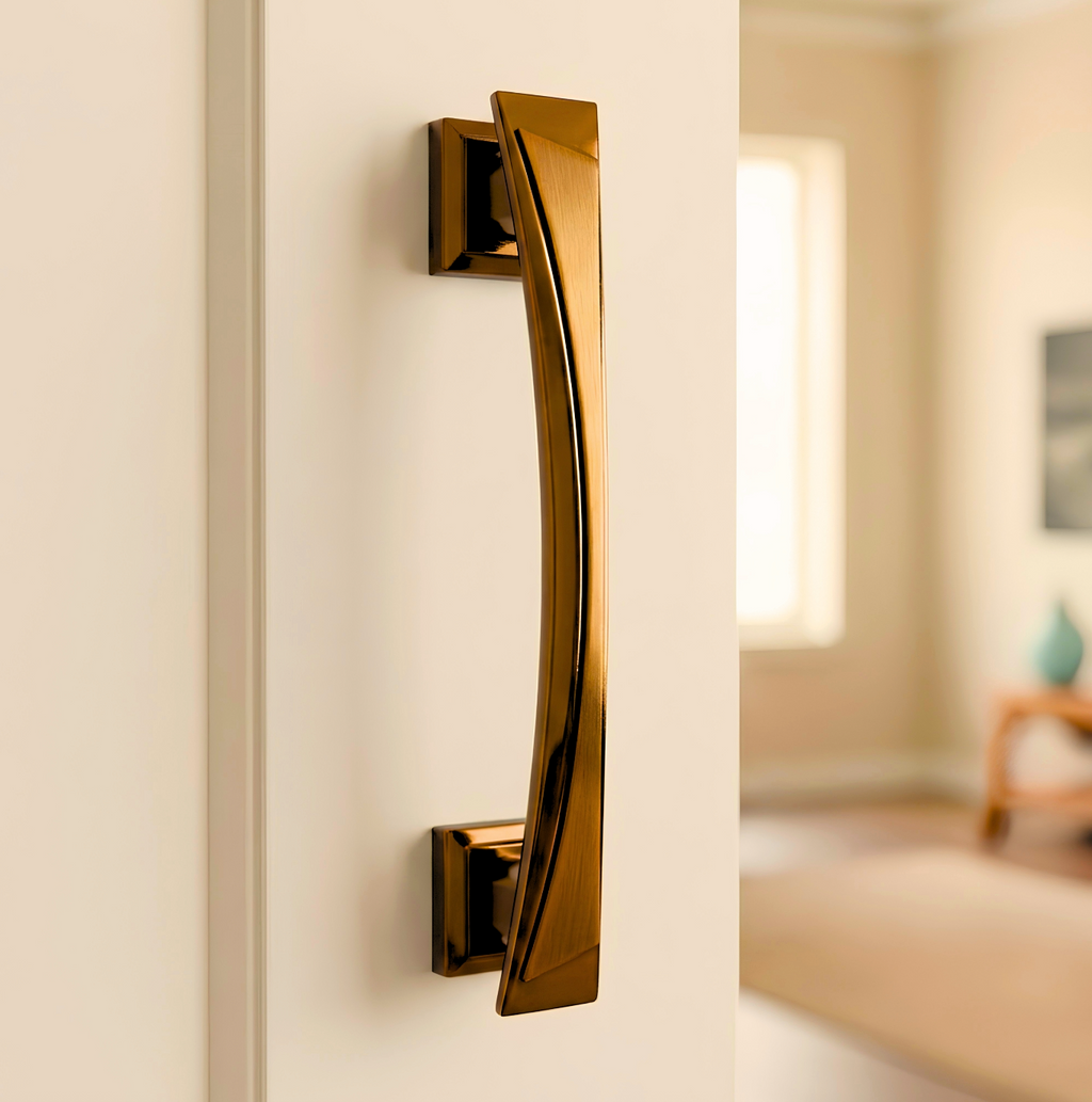 Curved Door Pull – KTH075