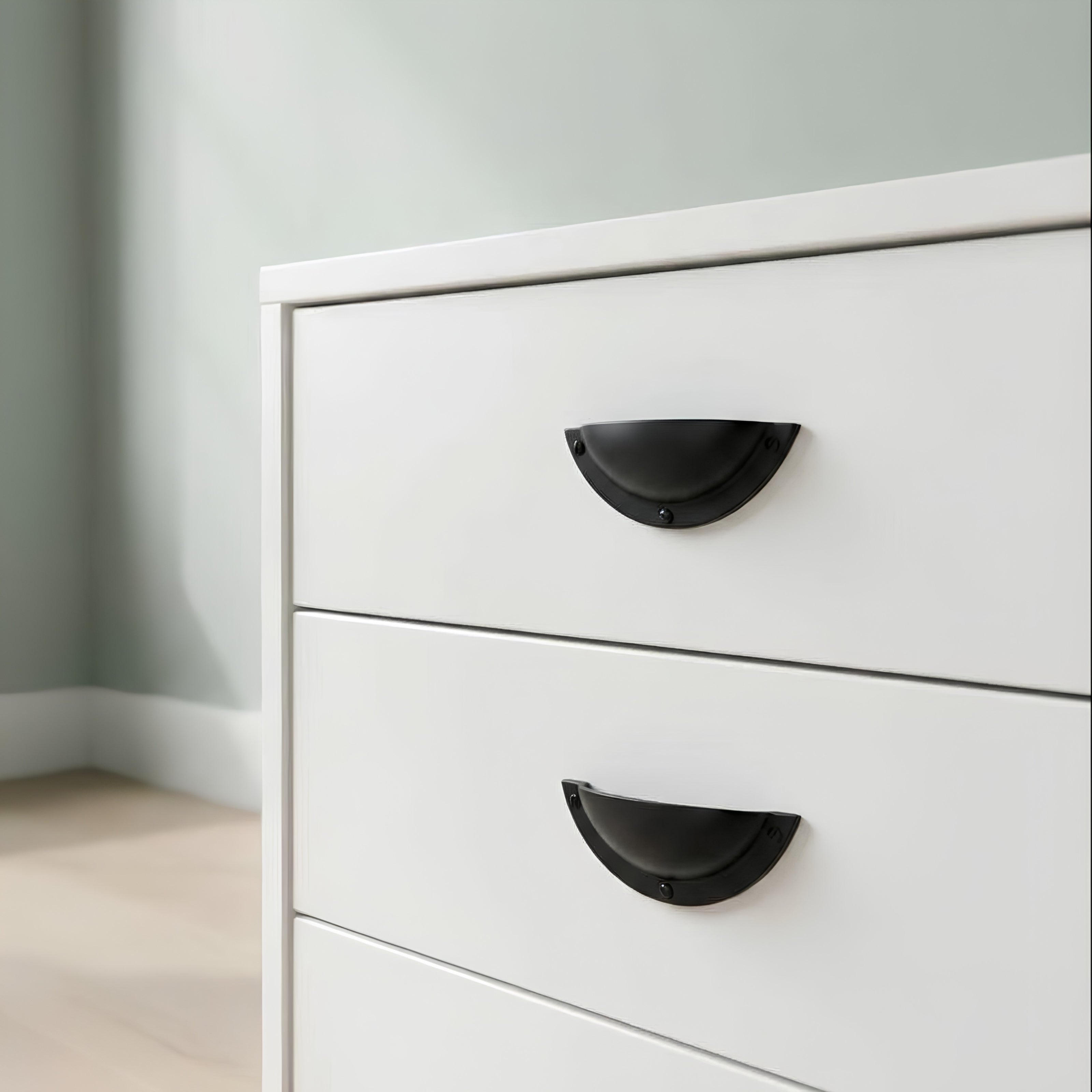 Half Moon Cabinet Knob – 7216