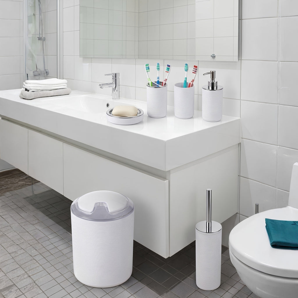 6-Piece Bathroom Accessories Set with Wood Finish 3155