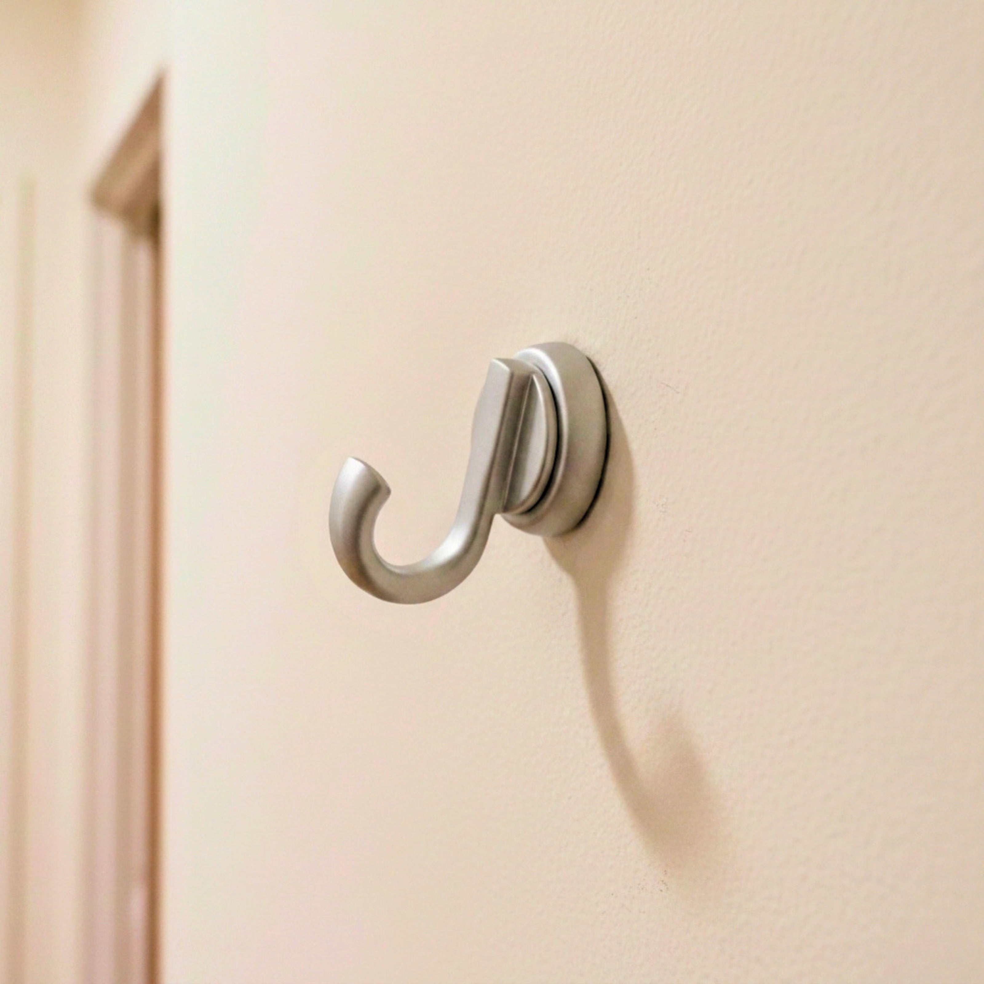 Single Wall Hook – Y5040