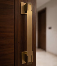 Load image into Gallery viewer, Door Pull KTH091
