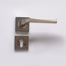 Load image into Gallery viewer, Yildiz Rosetta Door Handle
