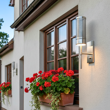 Load image into Gallery viewer, Wall Lamp 031427-01
