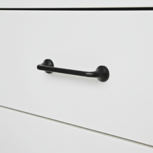 Load image into Gallery viewer, Cabinet Pull Handle 2776
