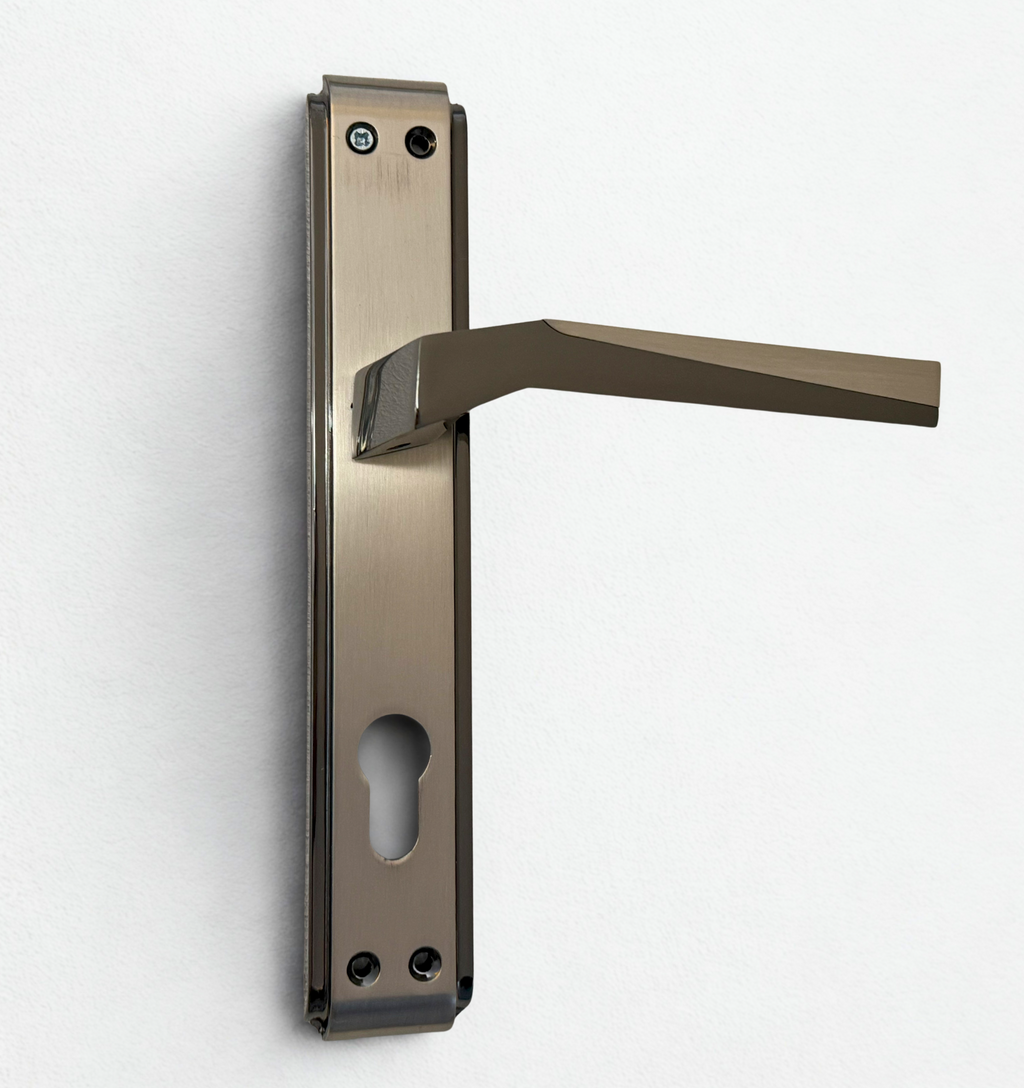 Yildiz Door Handle