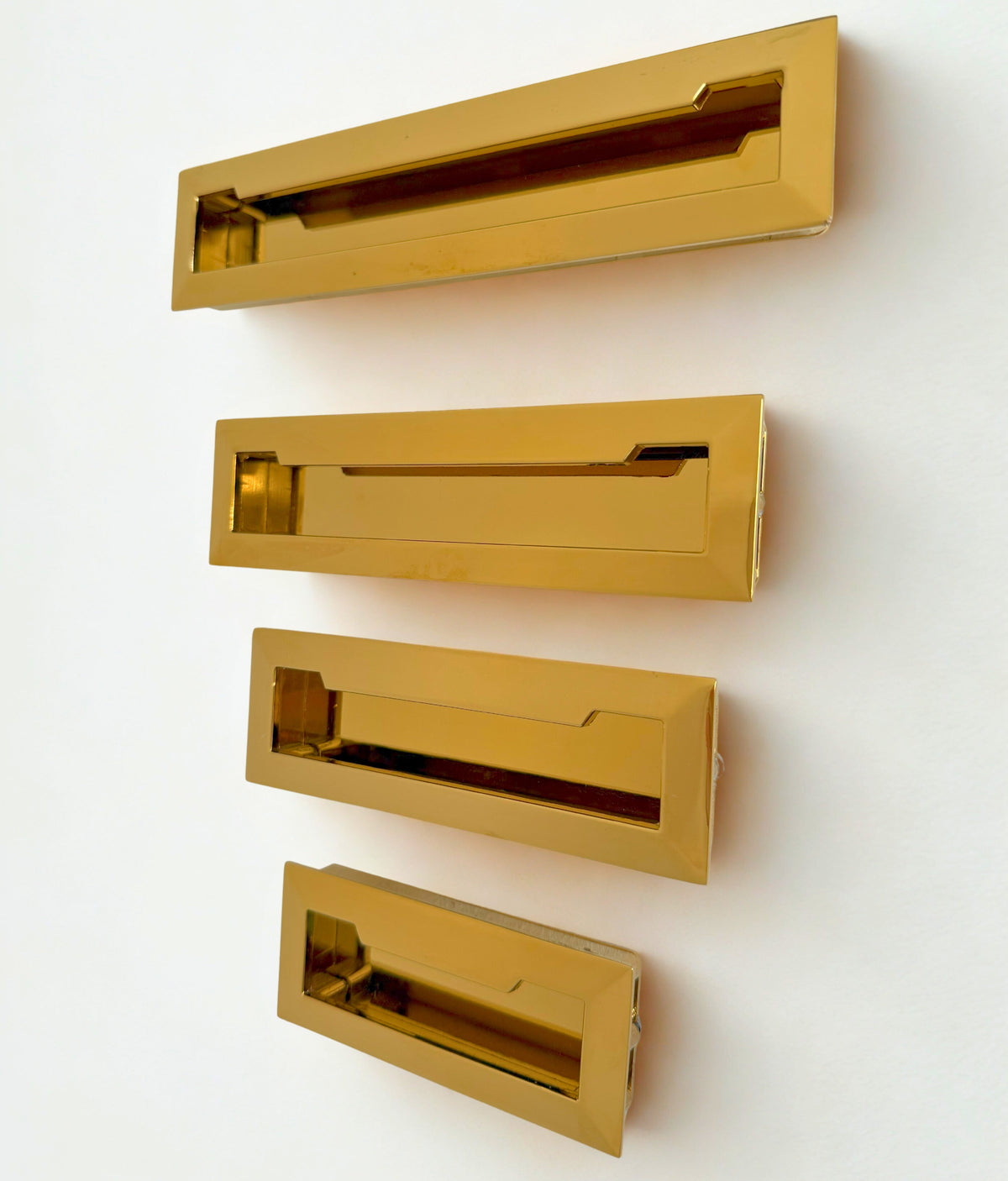 Recessed Cabinet Handle – 8007