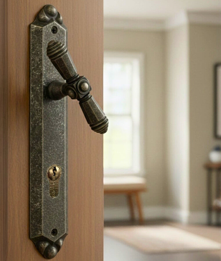 1/2 Cylinder Door Handle