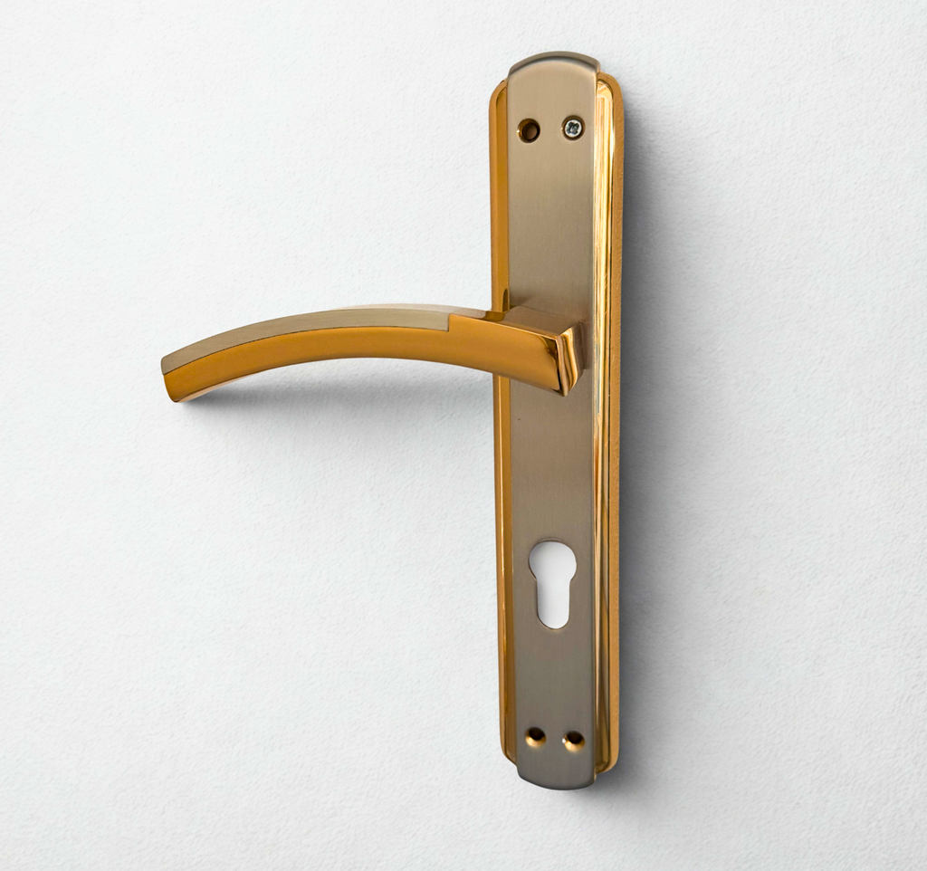 Urve Door Handle