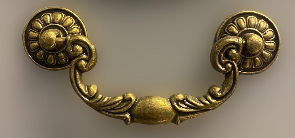 Ornate Drop Cabinet Handle – 06366