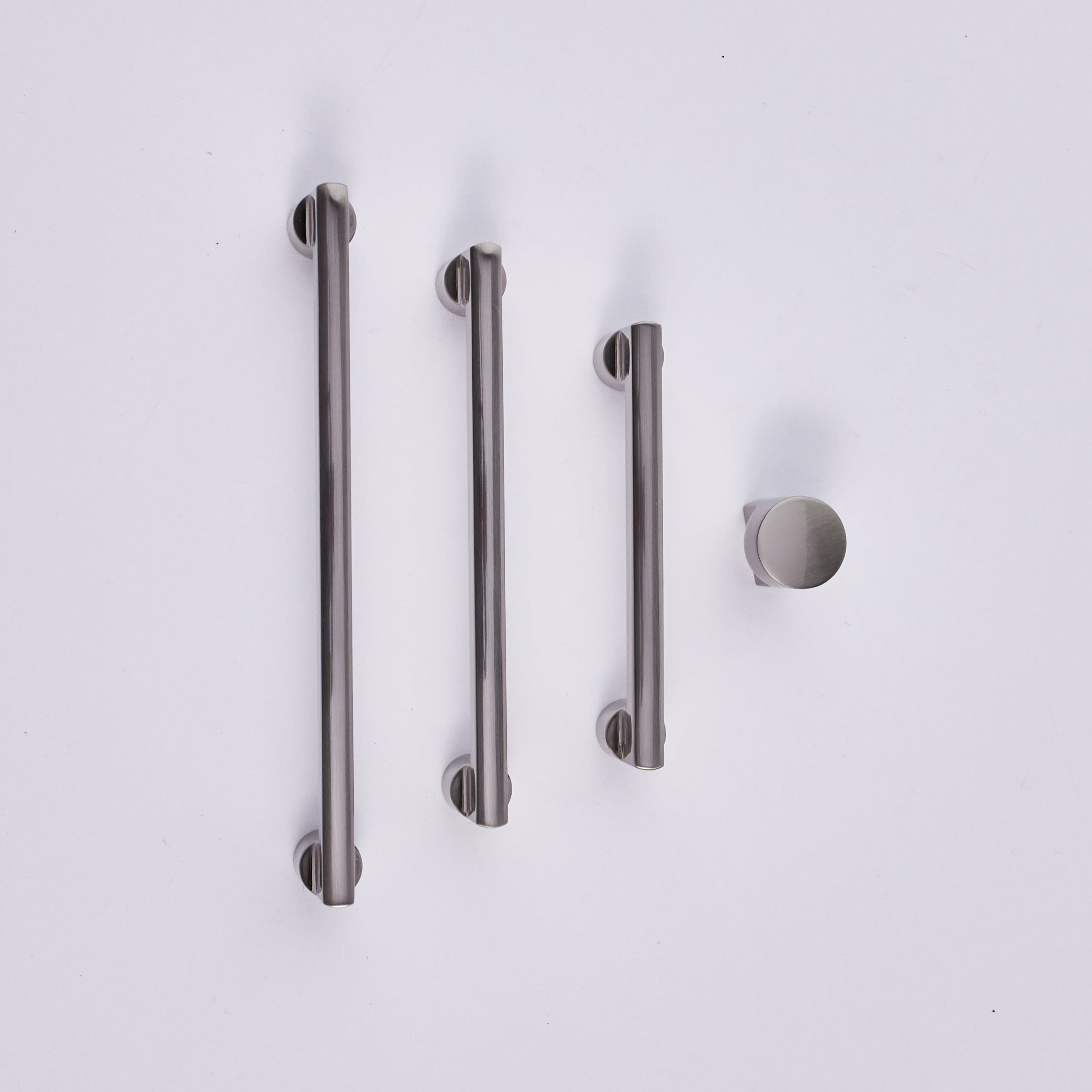 Classic Bar Cabinet Handle – 8022