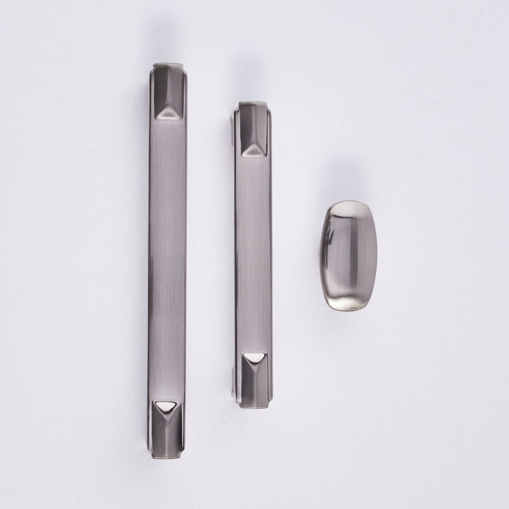 Linear Cabinet Handle – 8004